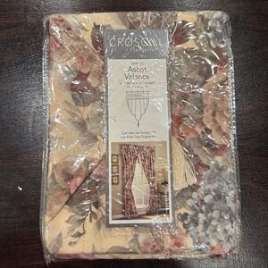 Croscill Ascot Valence Yellow Floral‎ Garden